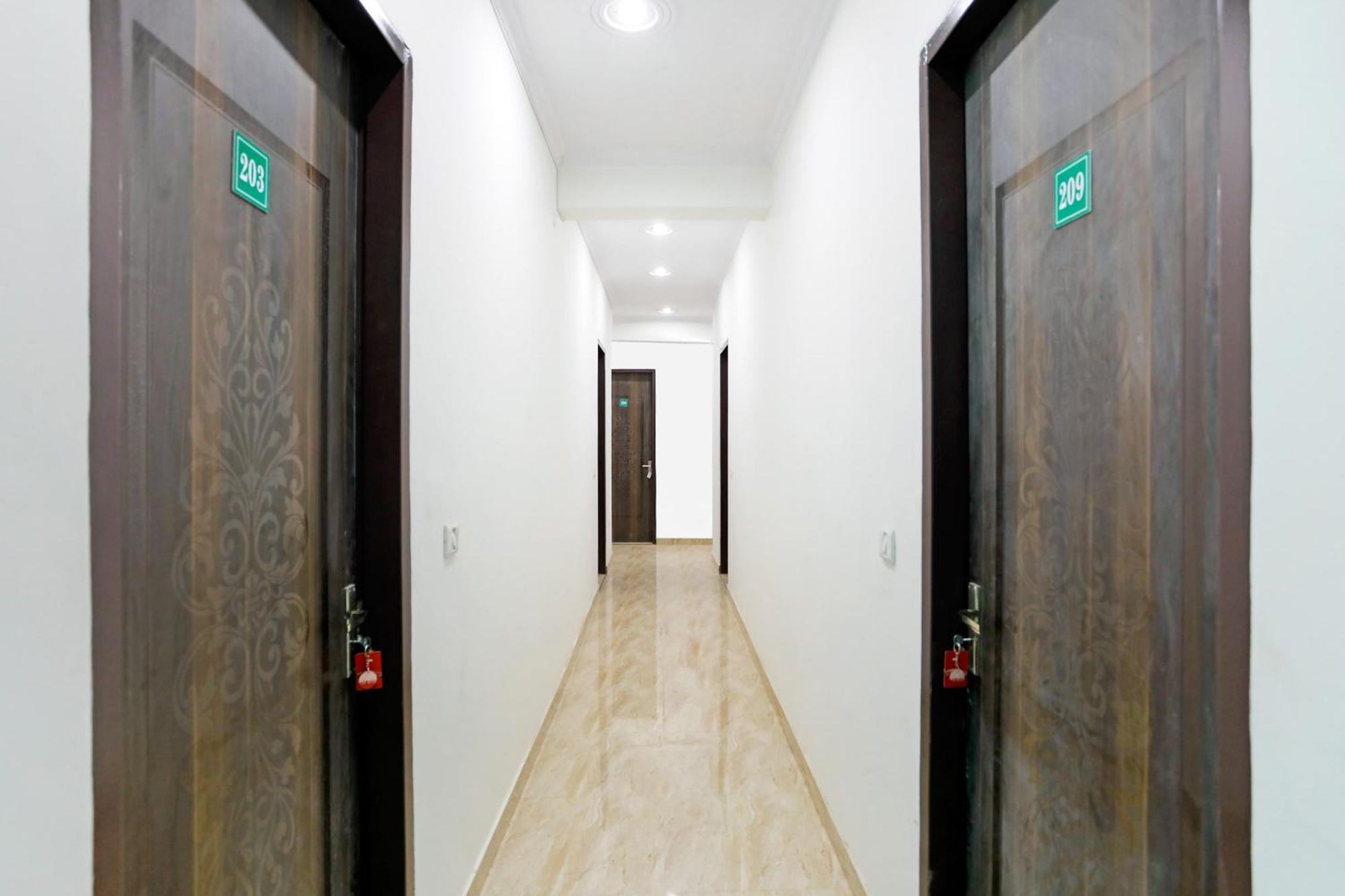 Hotel O Welcome Residency Gurgaon Exterior foto